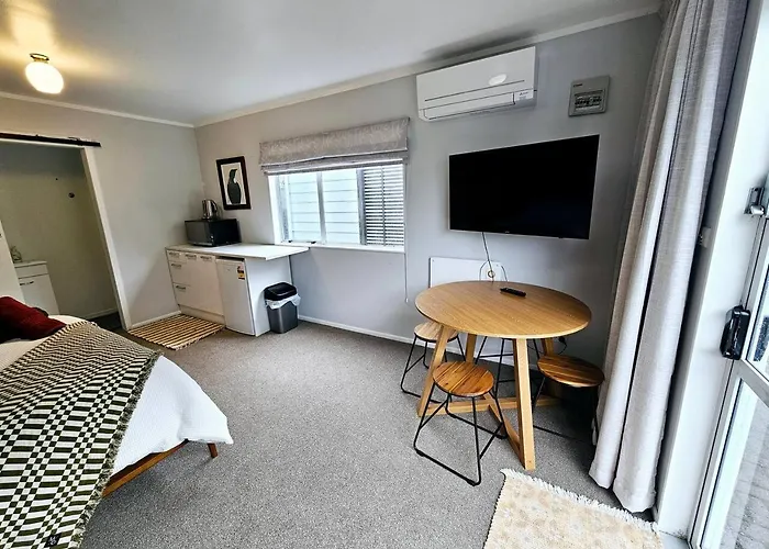 招待所 The Back Haus - Private Near The Redwoods 罗托鲁阿